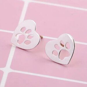 Paw Print NEW Heart Stud Earrings